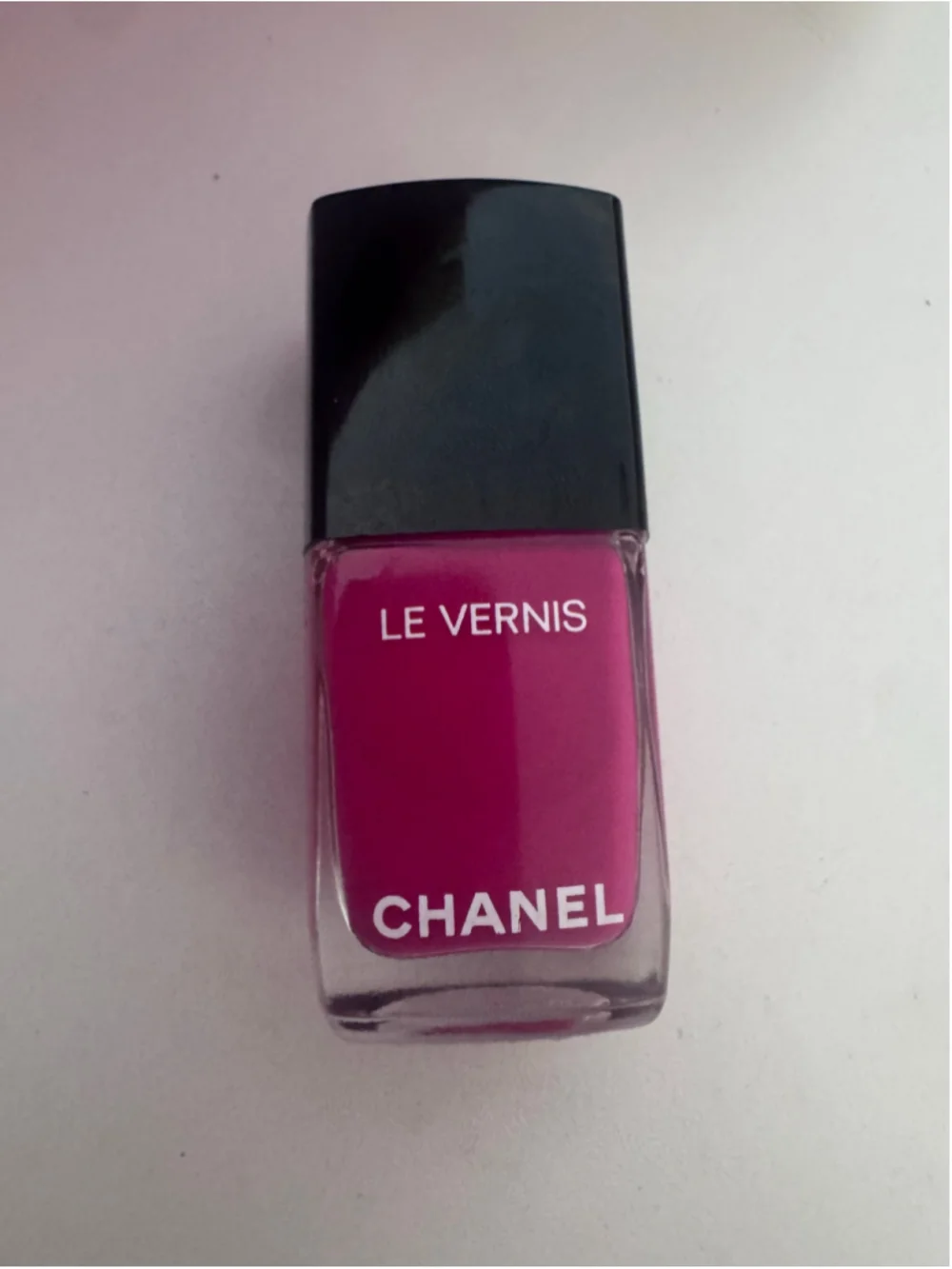 Women's Chanel Le Vernis Nail Polish 759 Energy Pink